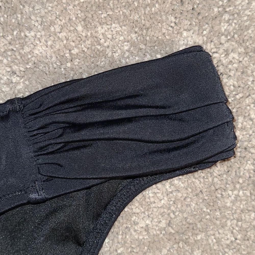 Bundle Victoria's Secret Women's Small Swim Suits - Picture 11 of 16